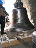 jetzt wird die Lutherglocke vom inneren Flaschenzug bernommen